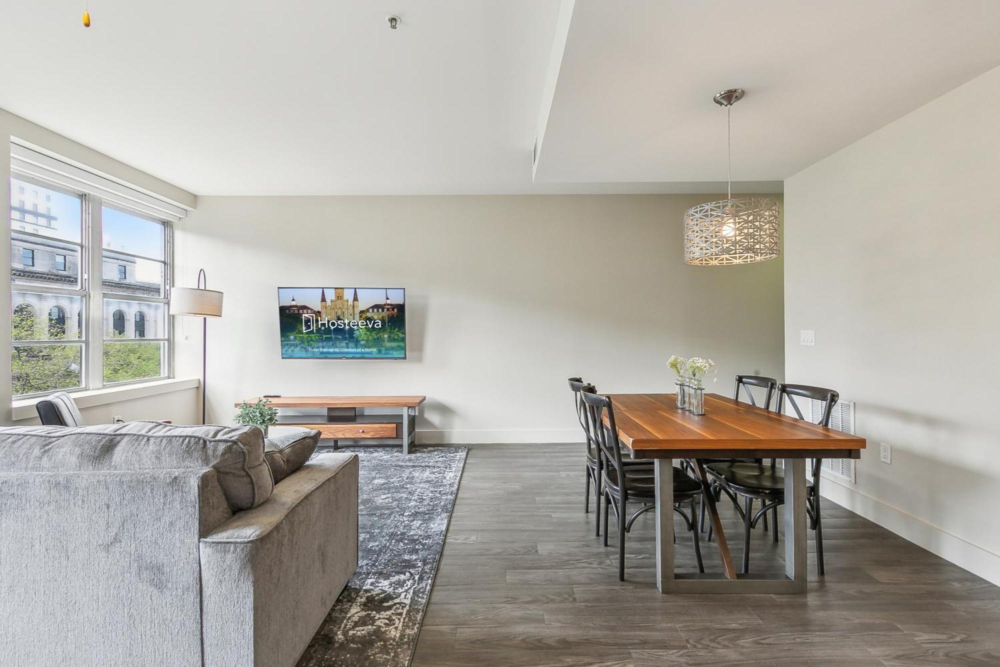 Upscale Condos And Penthouses Close To Canal And Bourbon St New Orleans Ngoại thất bức ảnh