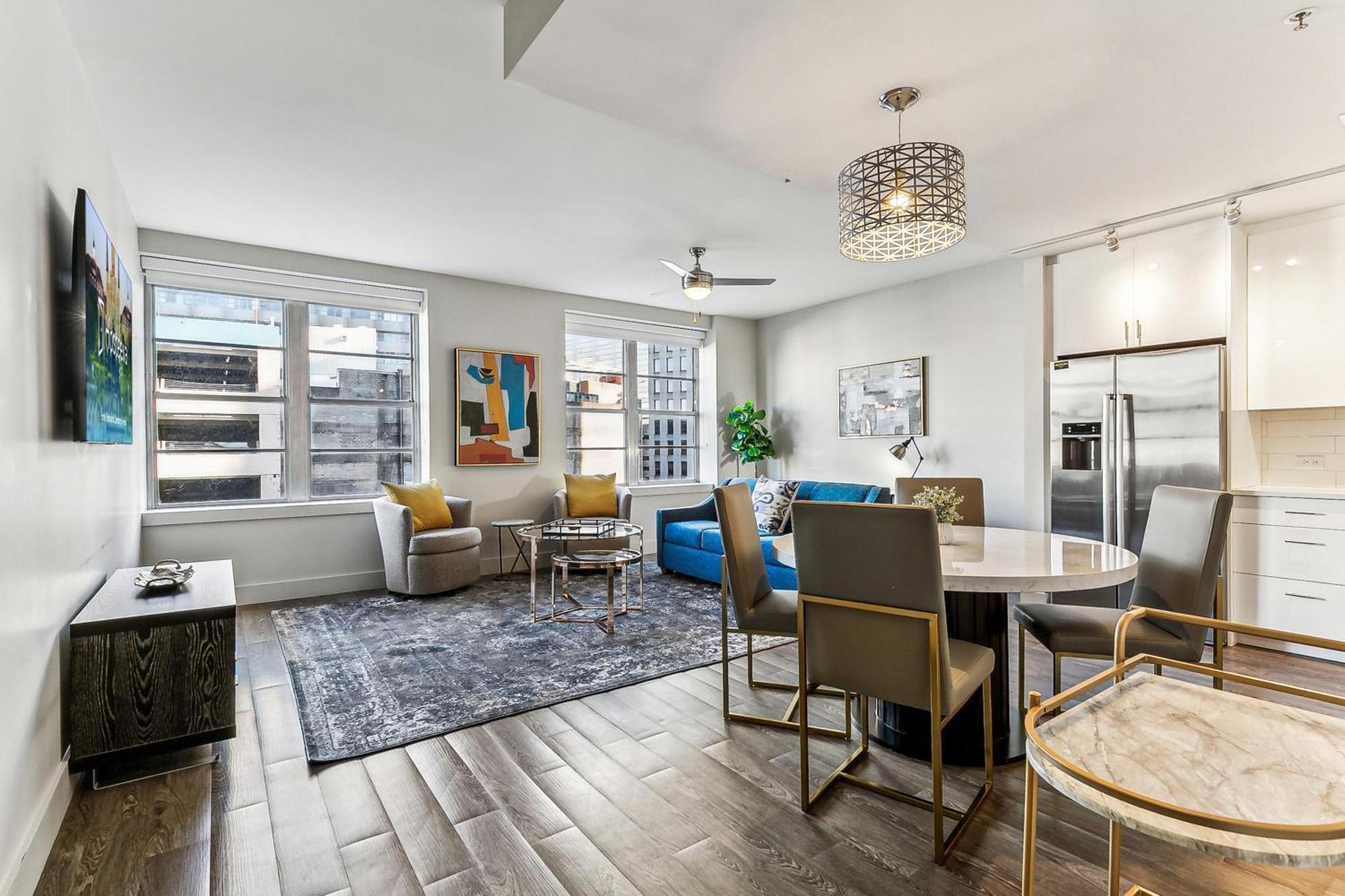 Upscale Condos And Penthouses Close To Canal And Bourbon St New Orleans Ngoại thất bức ảnh