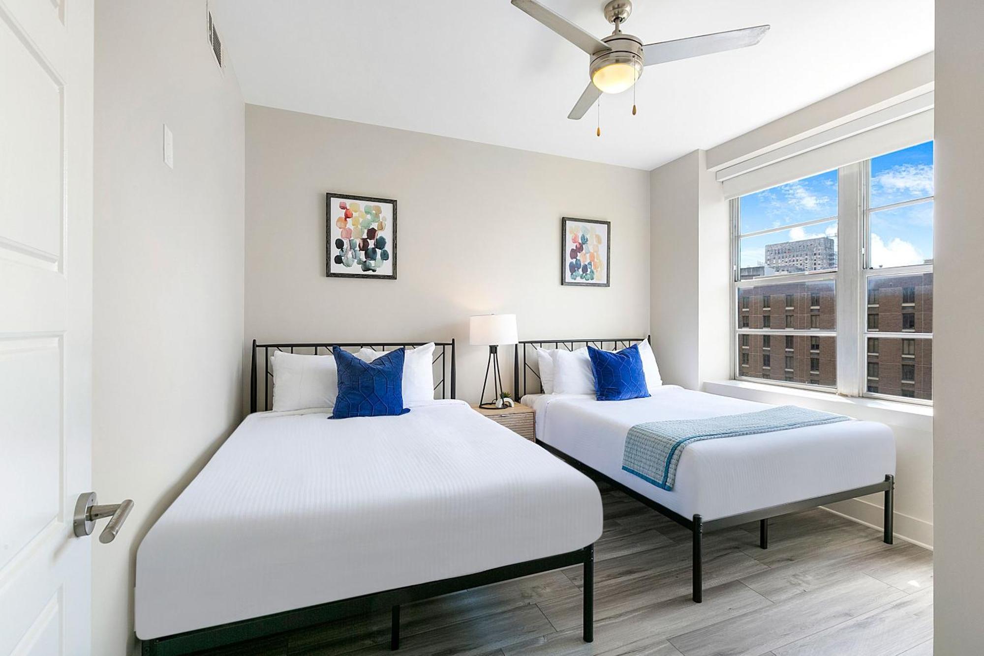 Upscale Condos And Penthouses Close To Canal And Bourbon St New Orleans Ngoại thất bức ảnh