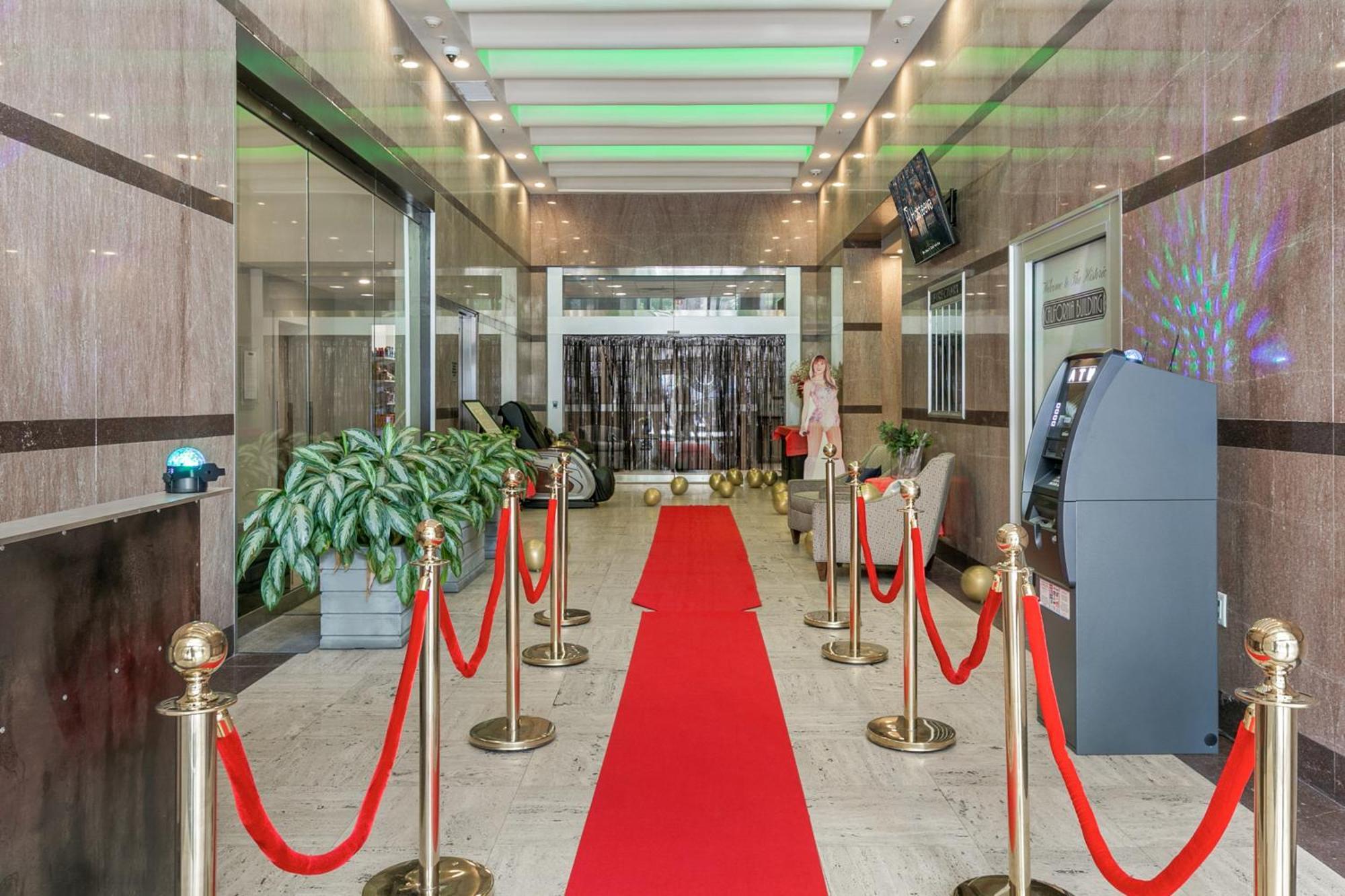 Upscale Condos And Penthouses Close To Canal And Bourbon St New Orleans Ngoại thất bức ảnh